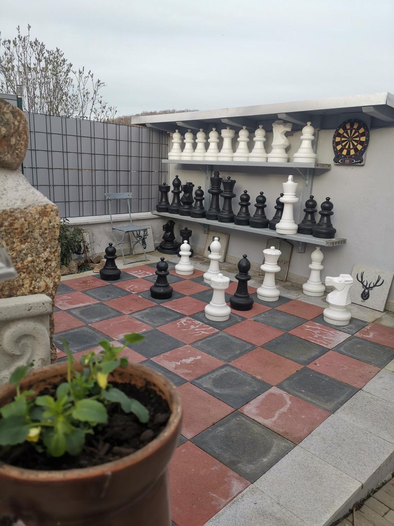 Pauls Hexenhaus Hexe Mit Fahrrad Garage Und Innenhof Fuer Motorraeder Apartment Thale